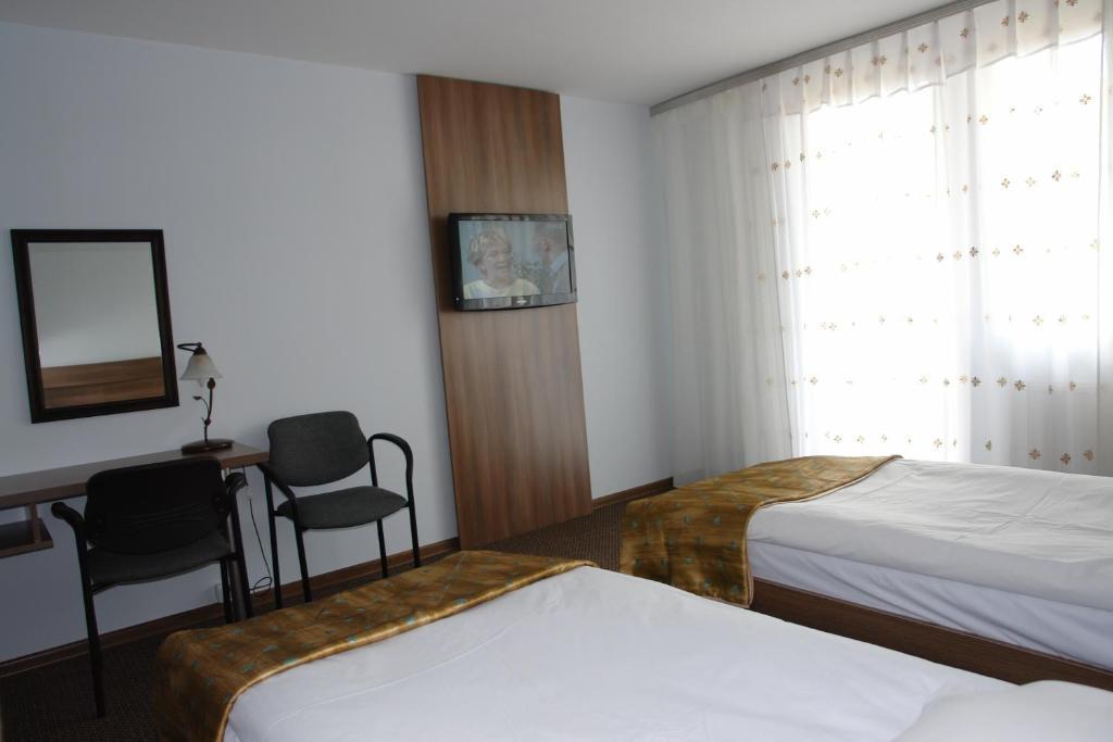 Hotel Junior Zamosc  Room photo